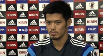 山口蛍の髪型画像まとめ 黒髪や金髪のヘアスタイルやセット方法も紹介 コトログ