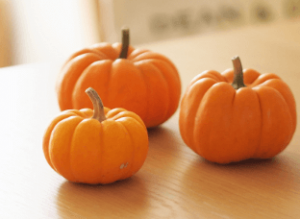 ハロウィンかぼちゃランタン作り方飾り種類くり抜き方35