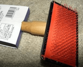 猫の抜け毛におすすめブラシランキング2020！人気はファーミネーターや 