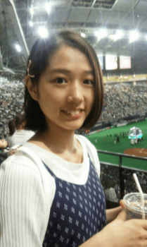 日本ハムファイターズの試合観戦をする谷本安美
